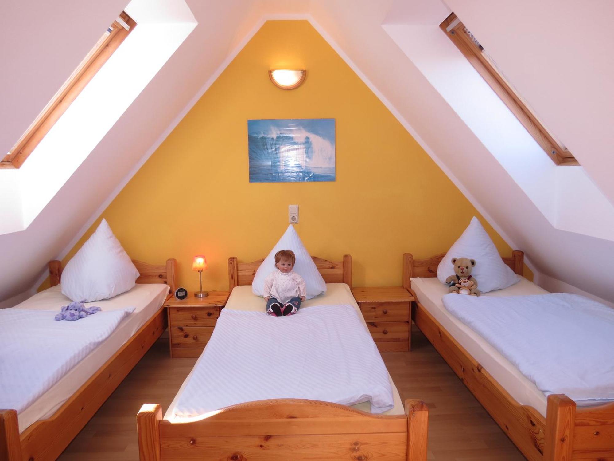 Ferienwohnungen Wiek, Haus Luv & Lee Вік-ауф-Рюґен Екстер'єр фото